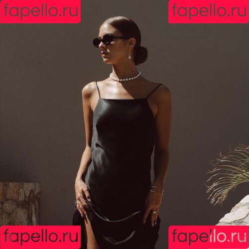 Carmella Rose Onlyfans Photo Gallery 