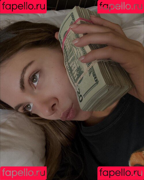 Carmella Rose Onlyfans Photo Gallery 