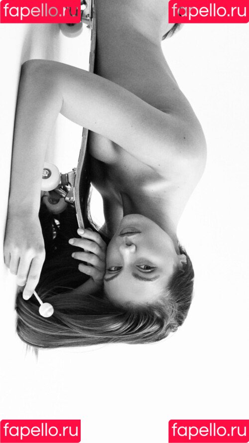 Carmella Rose Onlyfans Photo Gallery 