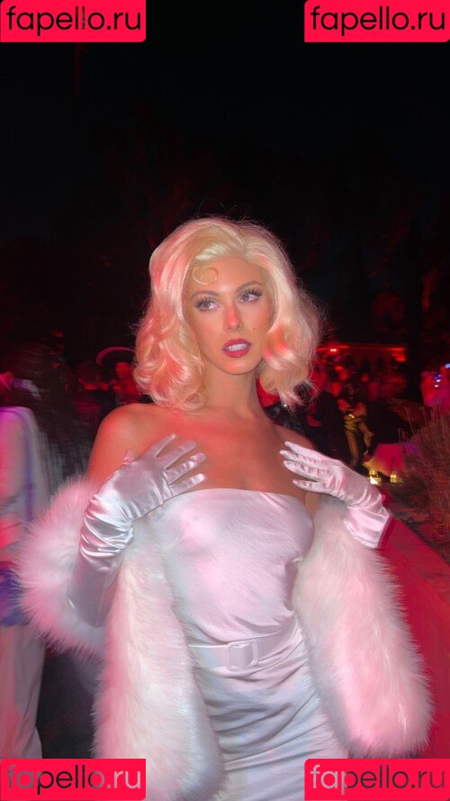 Carmella Rose Onlyfans Photo Gallery 