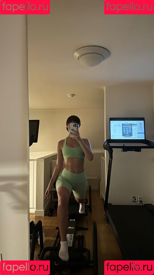 Carmella Rose Onlyfans Photo Gallery 