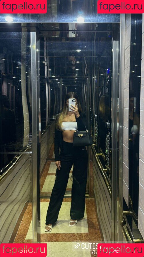 Carmella Rose Onlyfans Photo Gallery 