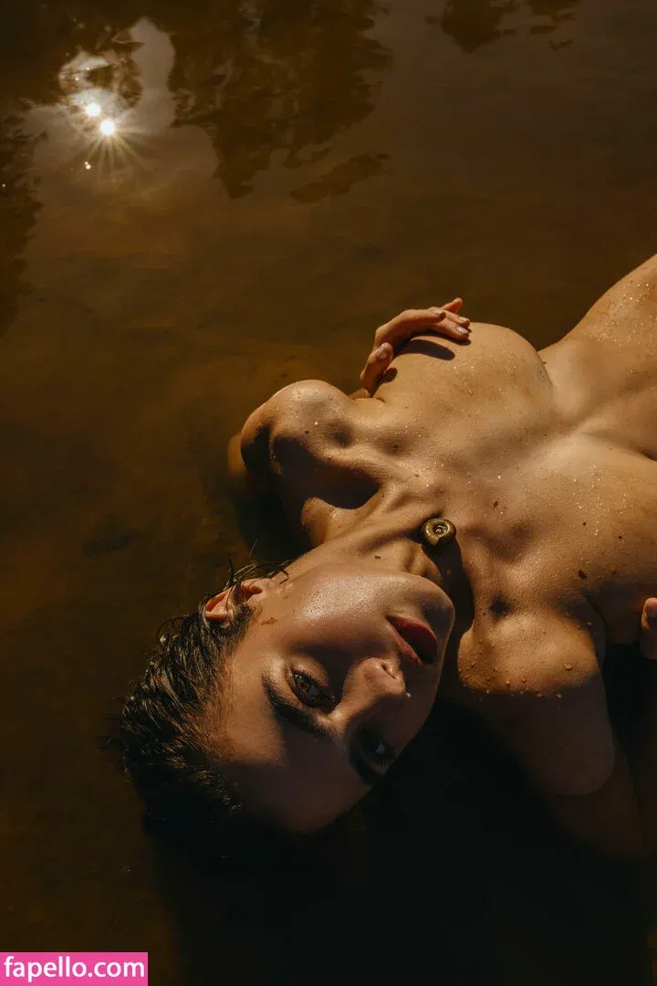 Meenfox Onlyfans Photo Gallery 