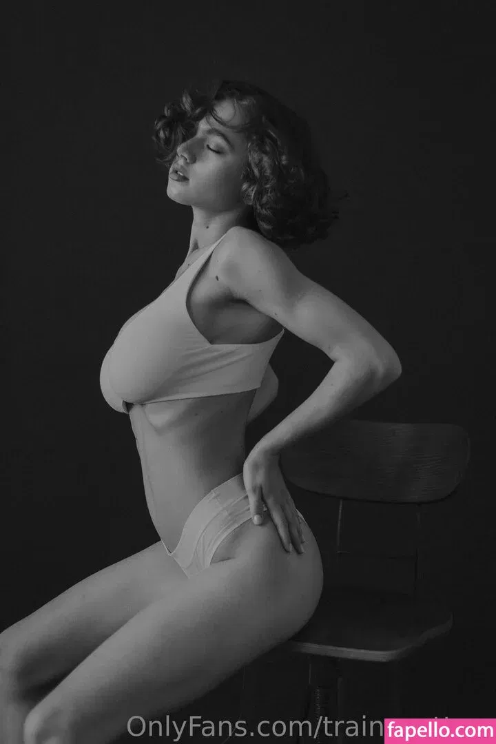 Meenfox Onlyfans Photo Gallery 