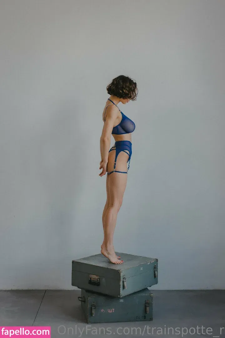 Meenfox Onlyfans Photo Gallery 