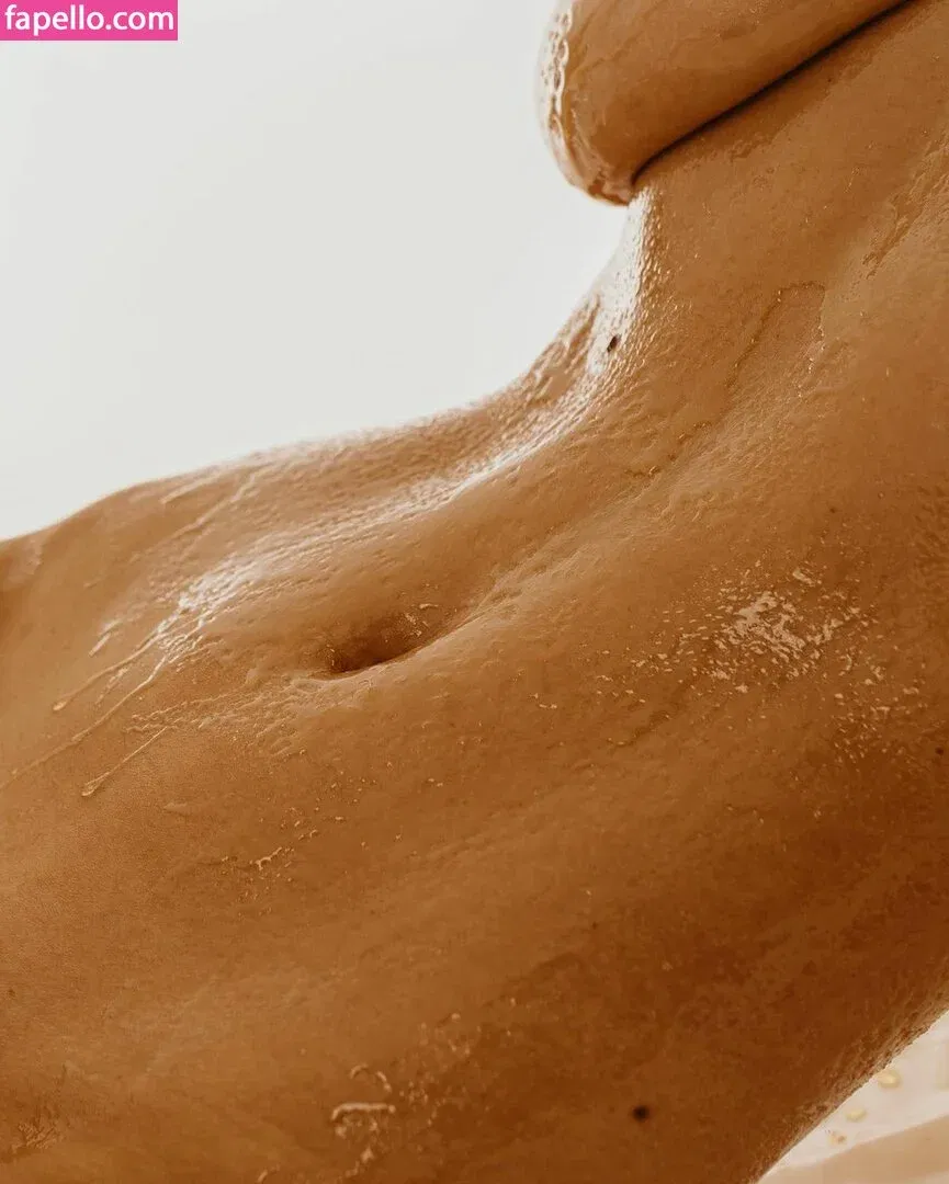 Meenfox Onlyfans Photo Gallery 