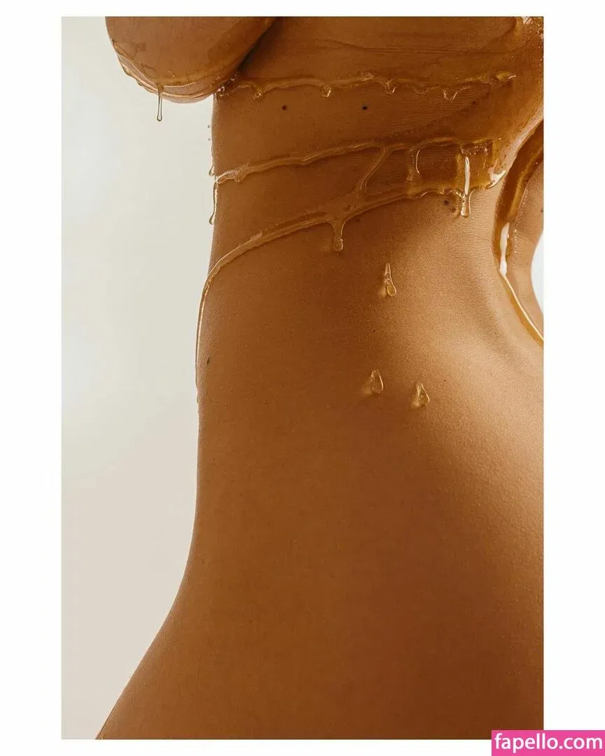 Meenfox Onlyfans Photo Gallery 