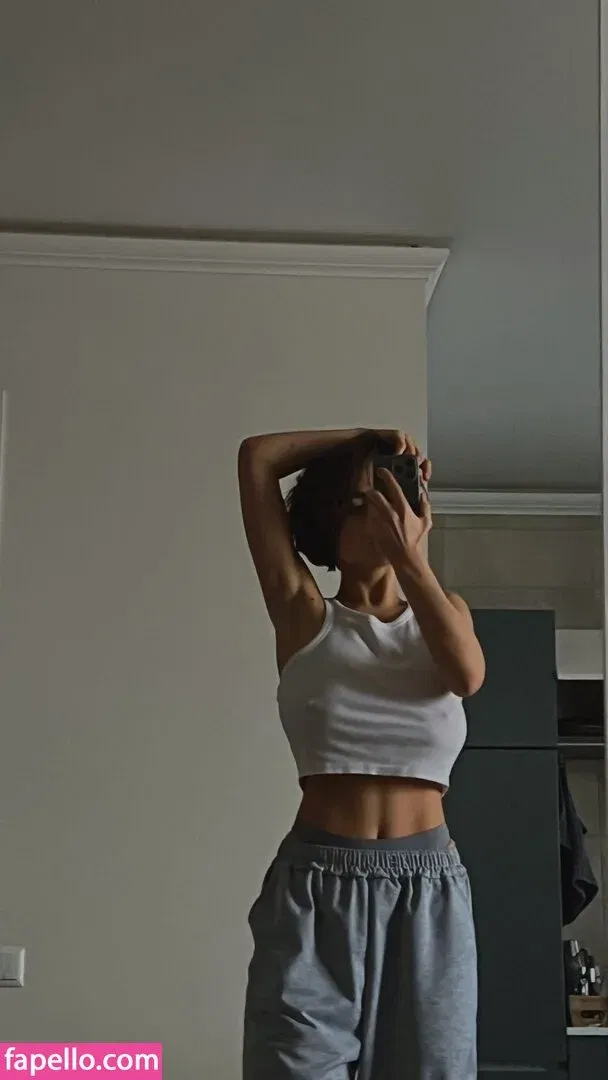 Meenfox Onlyfans Photo Gallery 