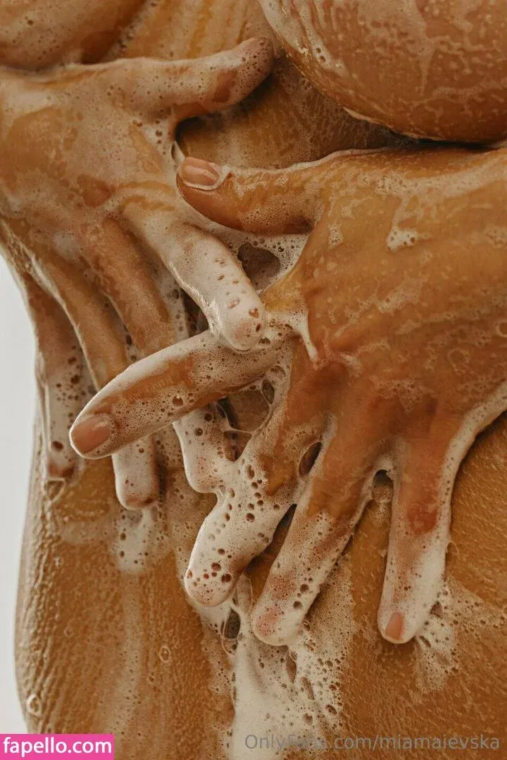 Meenfox Onlyfans Photo Gallery 