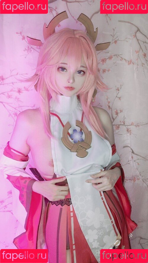 Meenfox Onlyfans Photo Gallery 