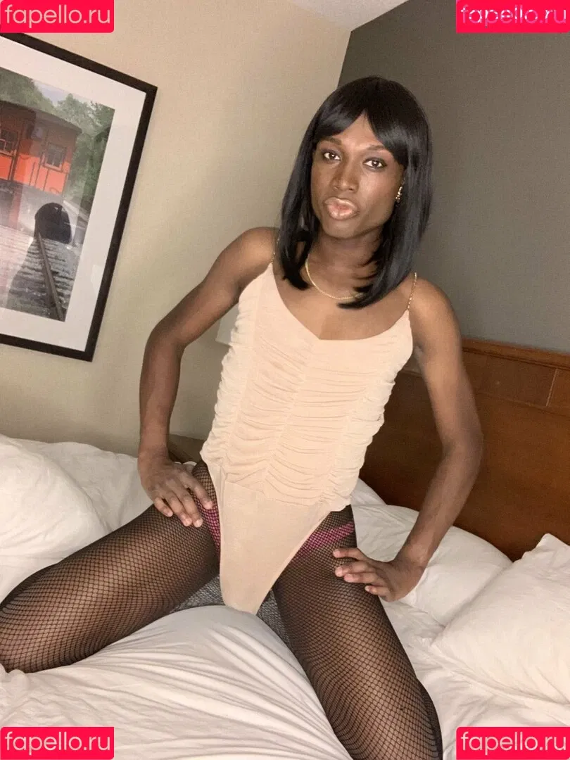 Itsvaleriemay Onlyfans Photo Gallery 