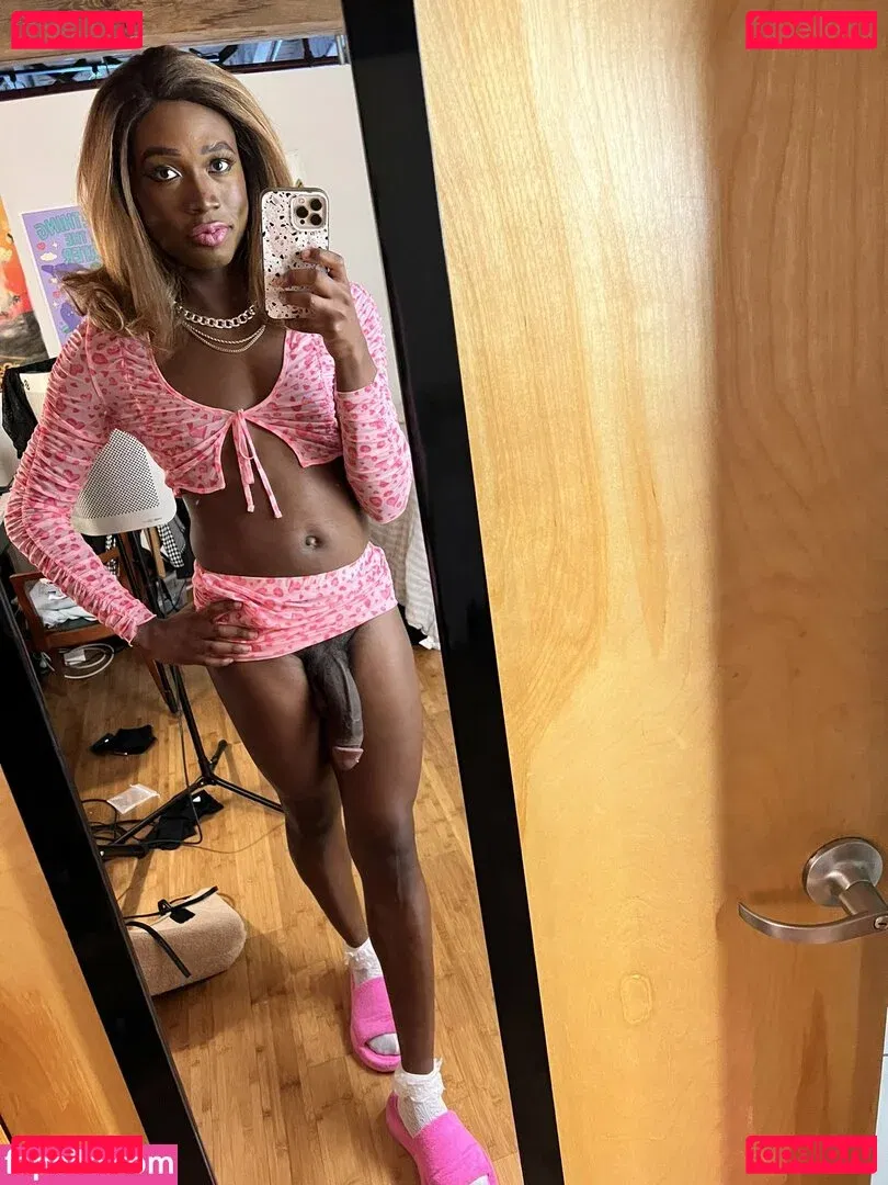 Itsvaleriemay Onlyfans Photo Gallery 