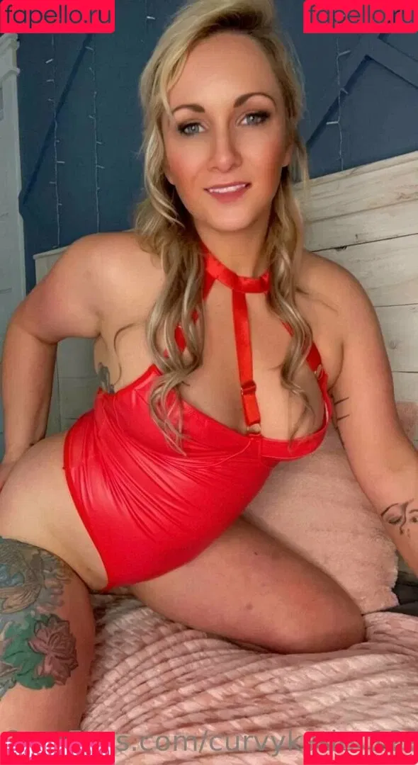 curvykatie_1991 Onlyfans Photo Gallery 
