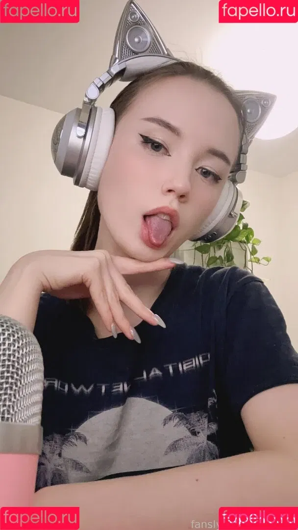 Lunaritie Onlyfans Photo Gallery 
