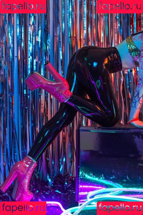 Lunaritie Onlyfans Photo Gallery 