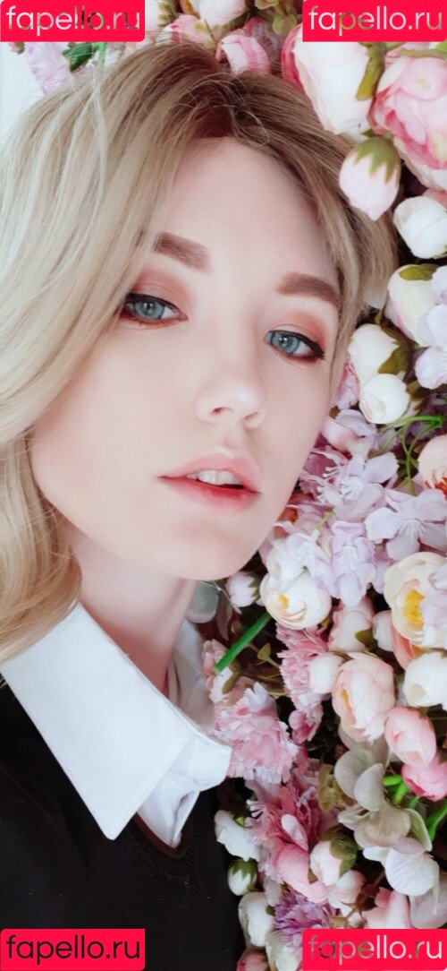 Lunaritie Onlyfans Photo Gallery 