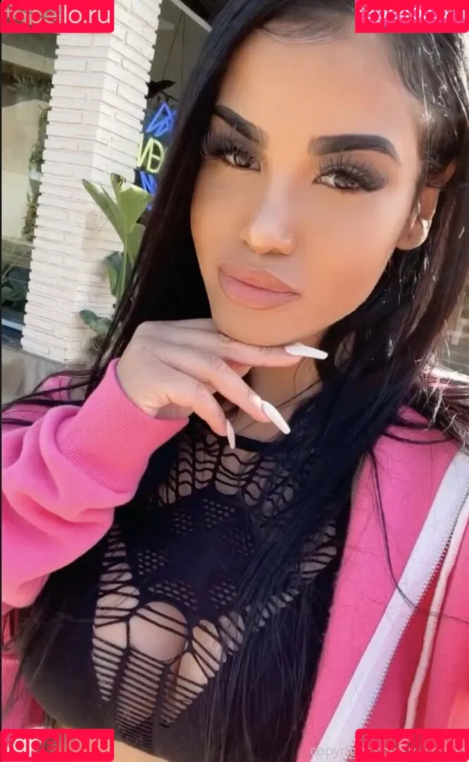 sheismichaela Onlyfans Photo Gallery 