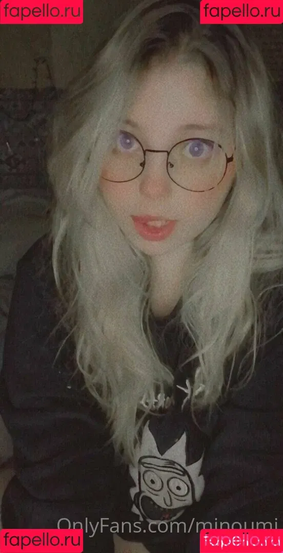 minoumi Onlyfans Photo Gallery 