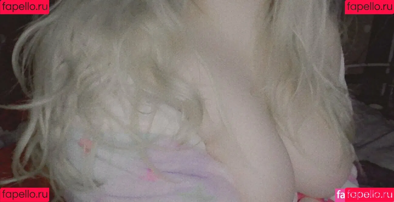 minoumi Onlyfans Photo Gallery 