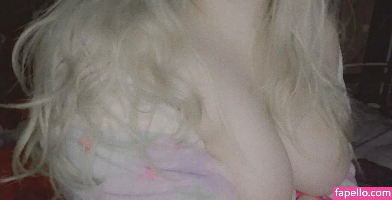 minoumi Onlyfans Photo Gallery 