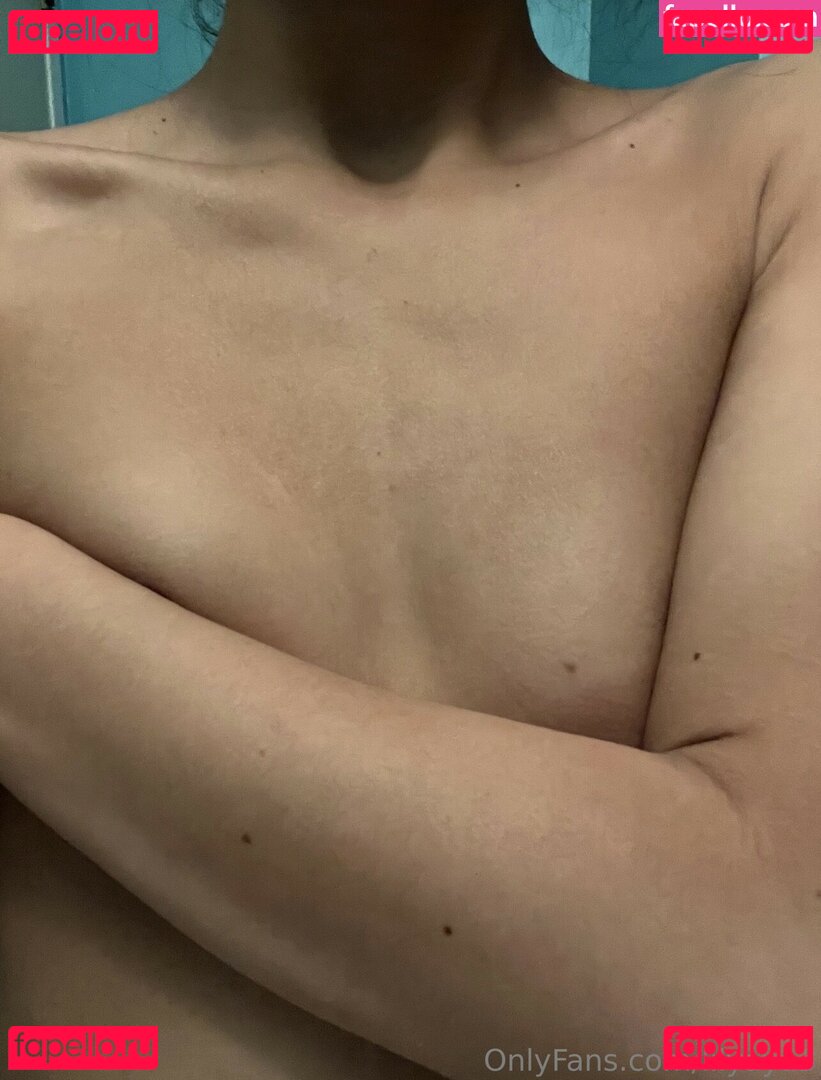 Hetza_res23 / lilyaya3 Onlyfans Photo Gallery 