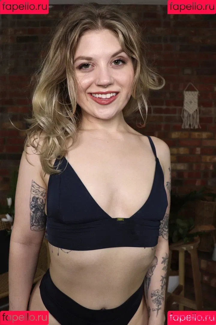 Miss Mousie Mouse Onlyfans Photo Gallery 