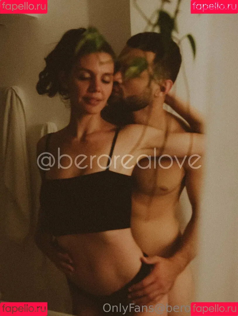 berorealove Onlyfans Photo Gallery 