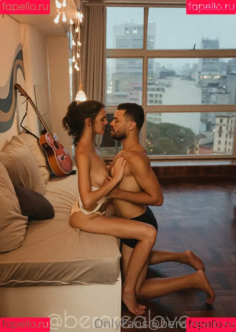 berorealove Onlyfans Photo Gallery 
