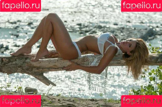 Rosy Maggiulli Onlyfans Photo Gallery 
