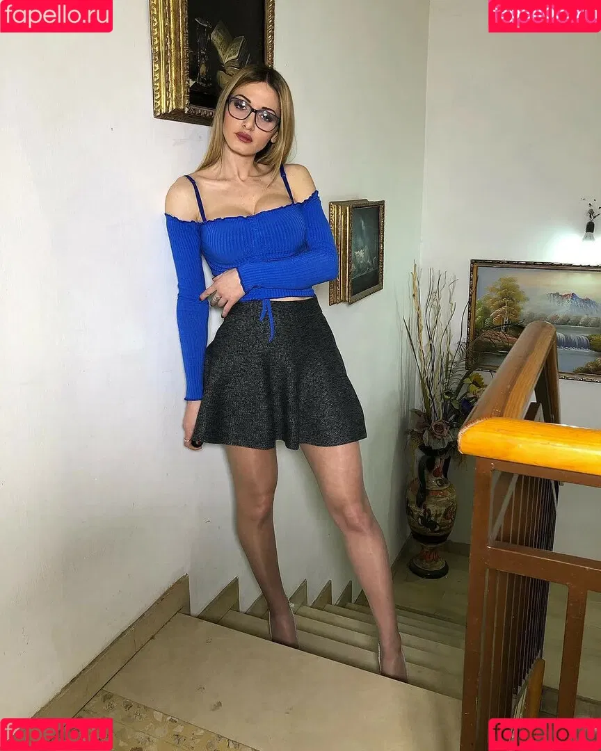 Rosy Maggiulli Onlyfans Photo Gallery 