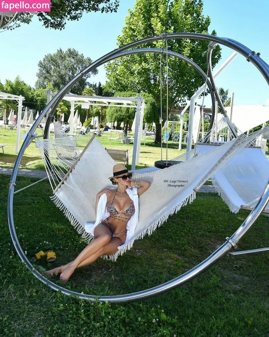 Rosy Maggiulli Onlyfans Photo Gallery 