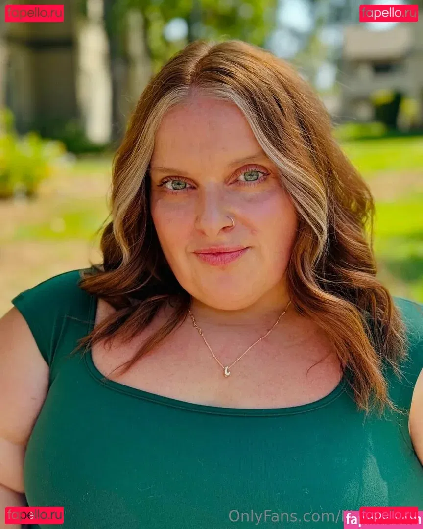 lilmissross Onlyfans Photo Gallery 