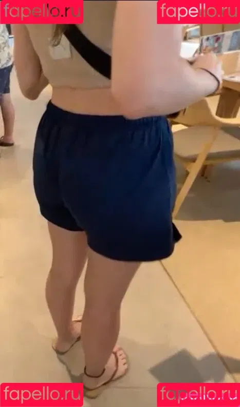 Seerasan Onlyfans Photo Gallery 