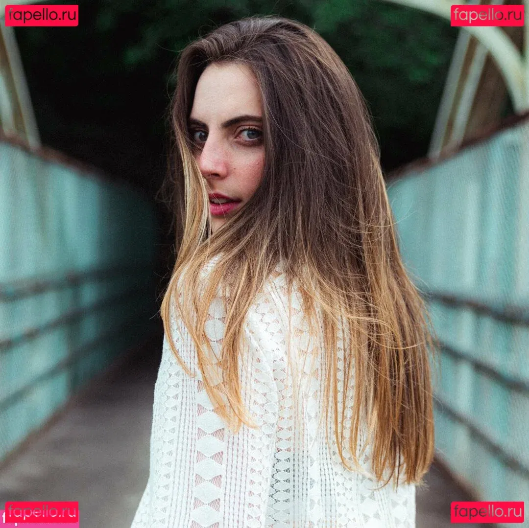 Seerasan Onlyfans Photo Gallery 