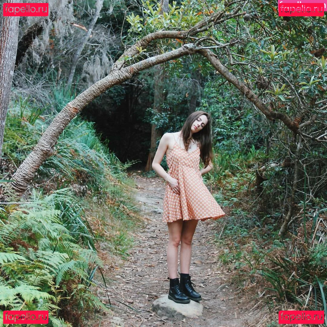 Seerasan Onlyfans Photo Gallery 