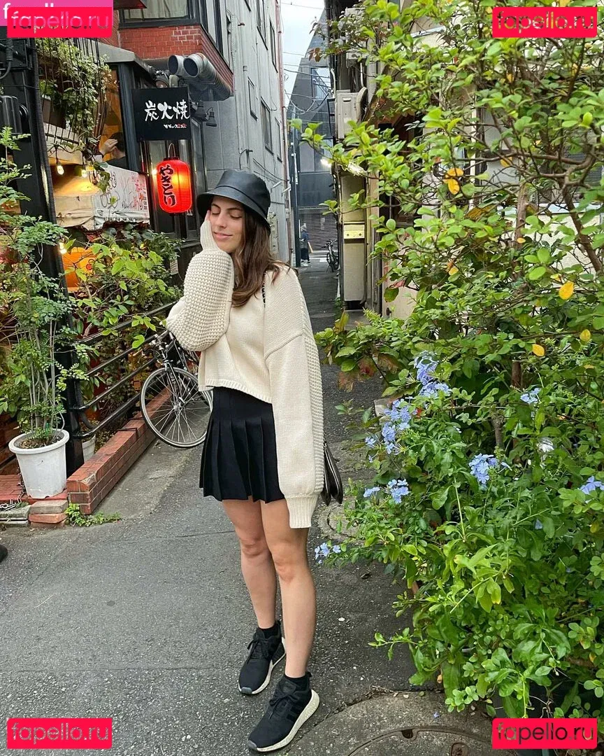 Seerasan Onlyfans Photo Gallery 