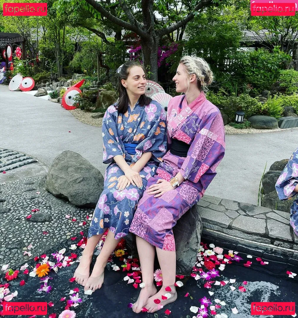 Seerasan Onlyfans Photo Gallery 