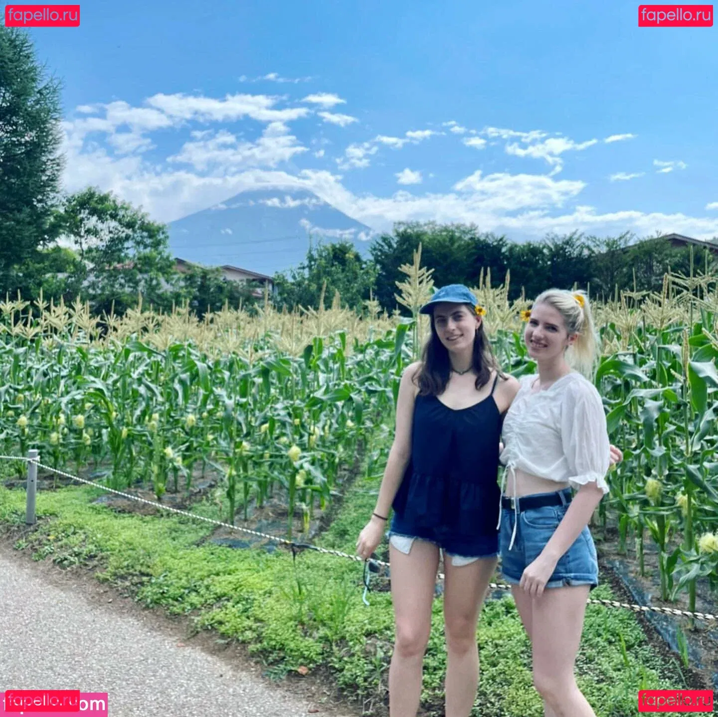 Seerasan Onlyfans Photo Gallery 