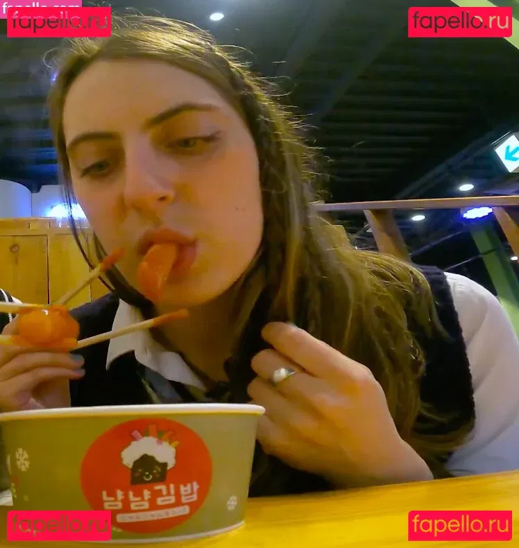 Seerasan Onlyfans Photo Gallery 