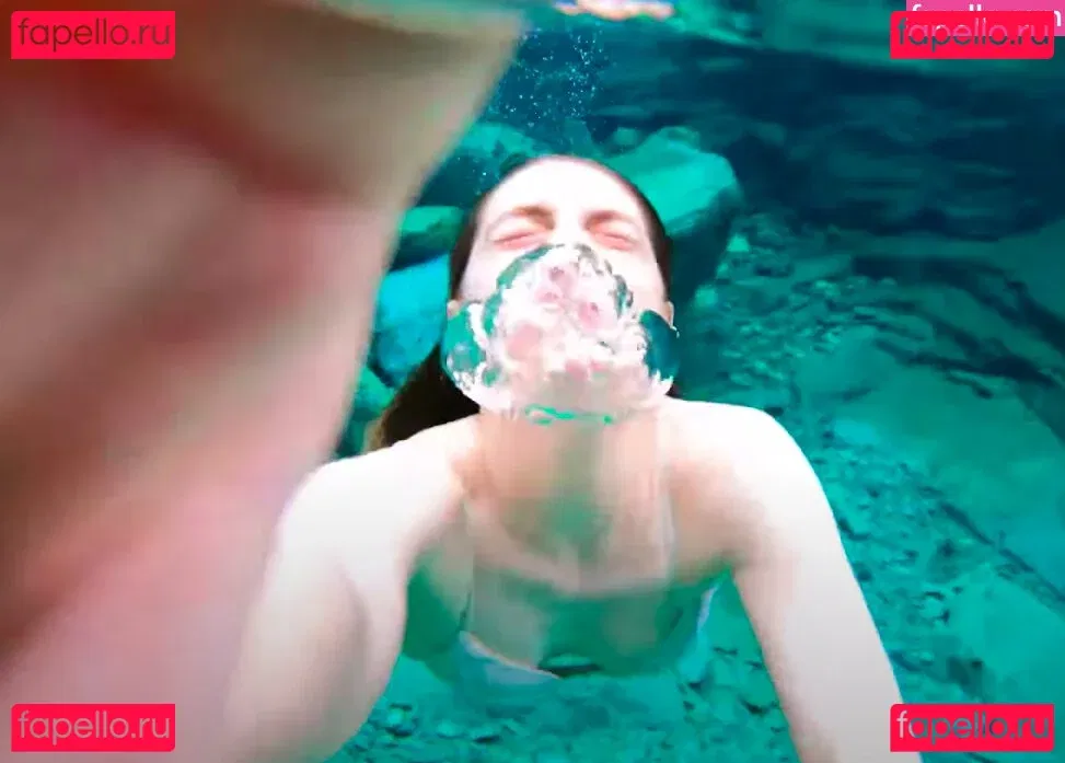 Seerasan Onlyfans Photo Gallery 