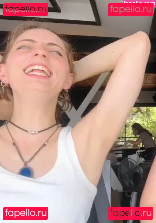 Seerasan Onlyfans Photo Gallery 