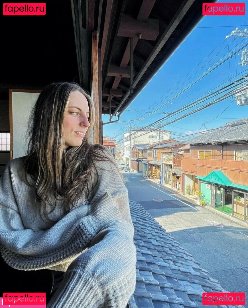 Seerasan Onlyfans Photo Gallery 