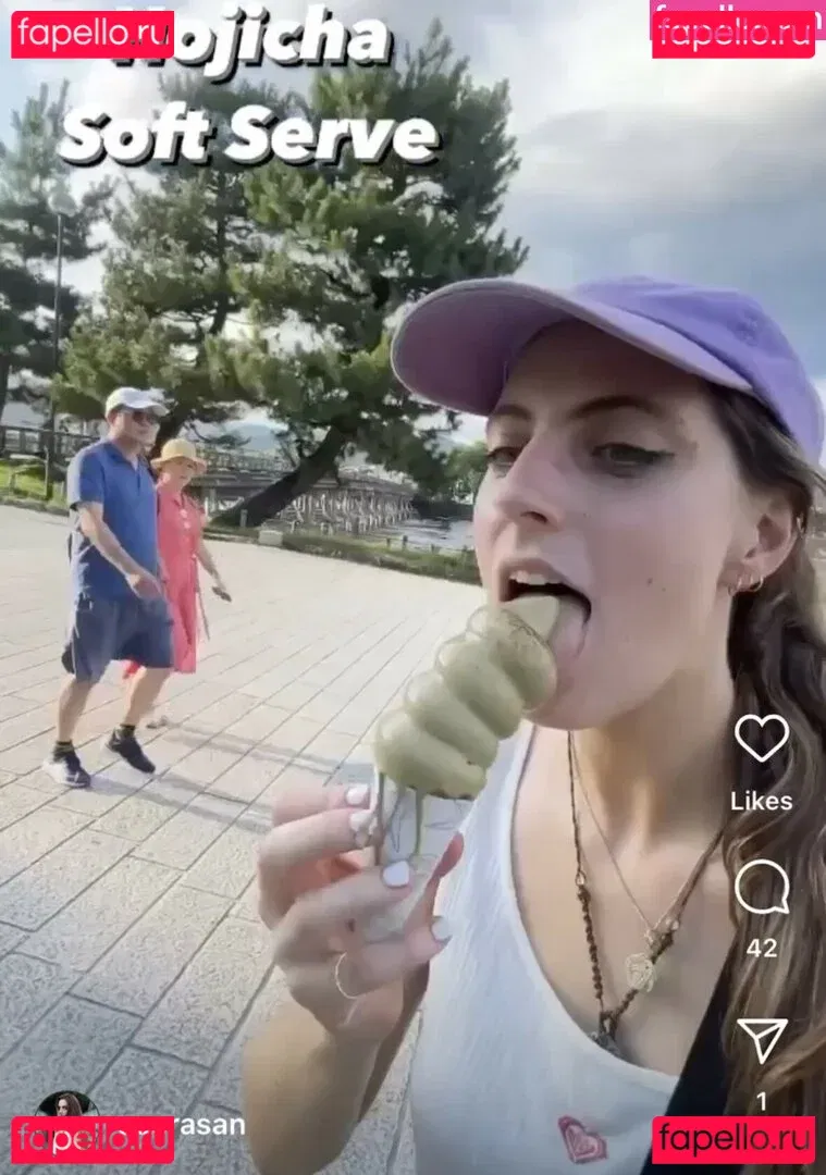 Seerasan Onlyfans Photo Gallery 