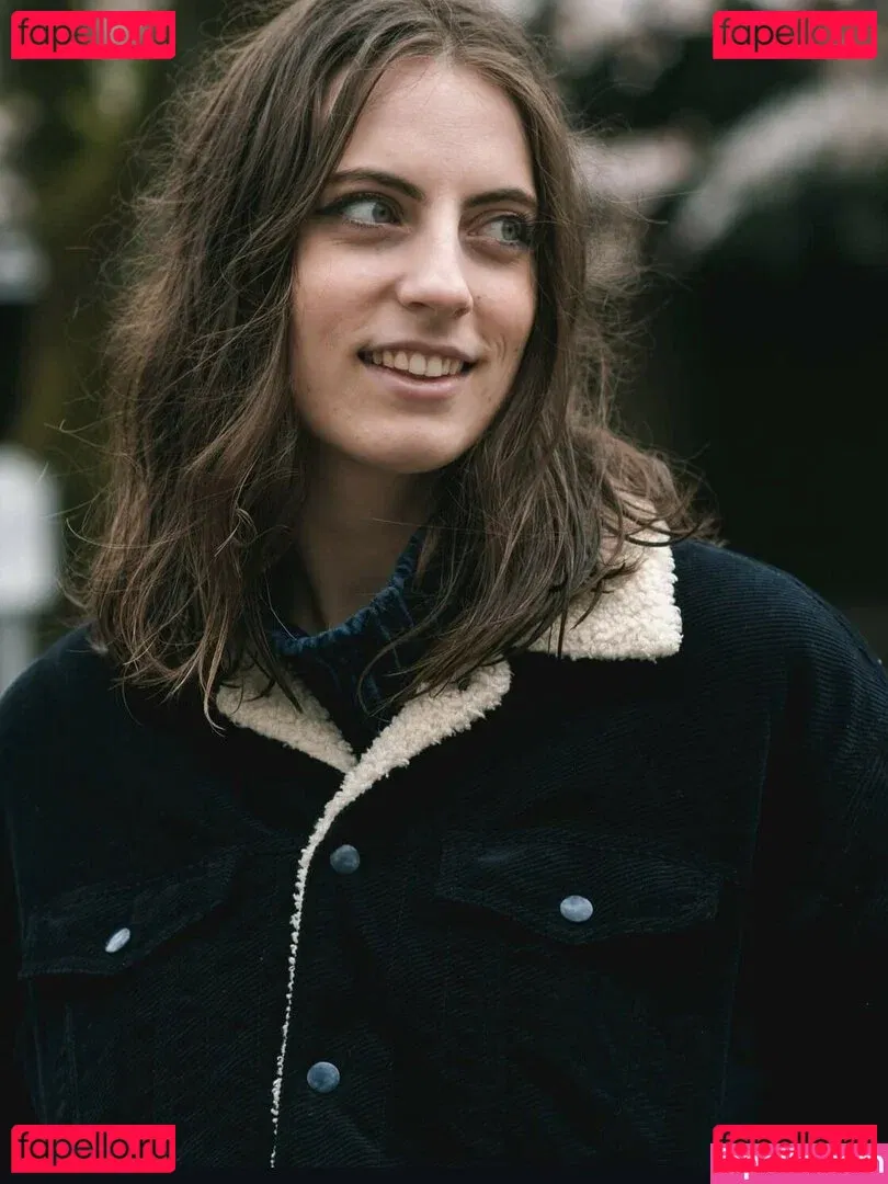 Seerasan Onlyfans Photo Gallery 