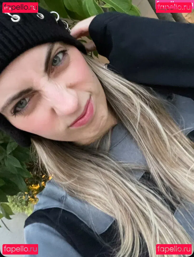 Seerasan Onlyfans Photo Gallery 