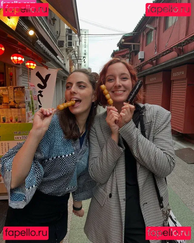 Seerasan Onlyfans Photo Gallery 