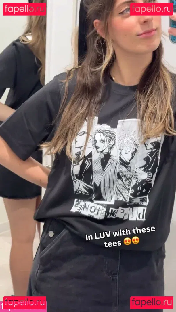 Seerasan Onlyfans Photo Gallery 