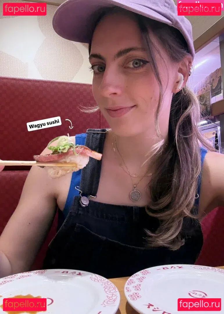 Seerasan Onlyfans Photo Gallery 