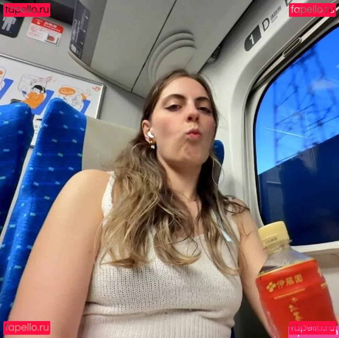 Seerasan Onlyfans Photo Gallery 