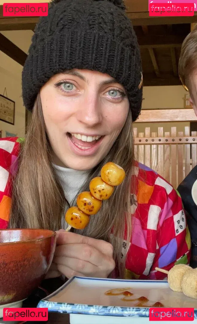 Seerasan Onlyfans Photo Gallery 